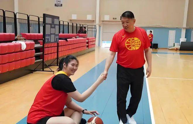 关于张子宇适应速度&amp;程度超出很多人预期回防速度慢的问题没有很明显的信息